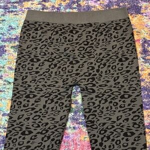 BONGO Black Leopard Print Leggings L / XL